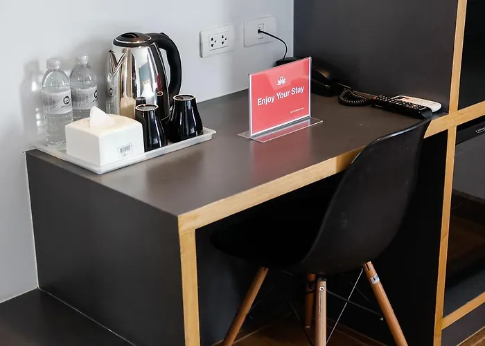 Hotel Zen Suanplu Soi 7